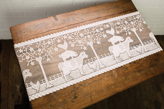 Farmhouse Rooster Pig Chicken Cow Lace TableRunner Off-White