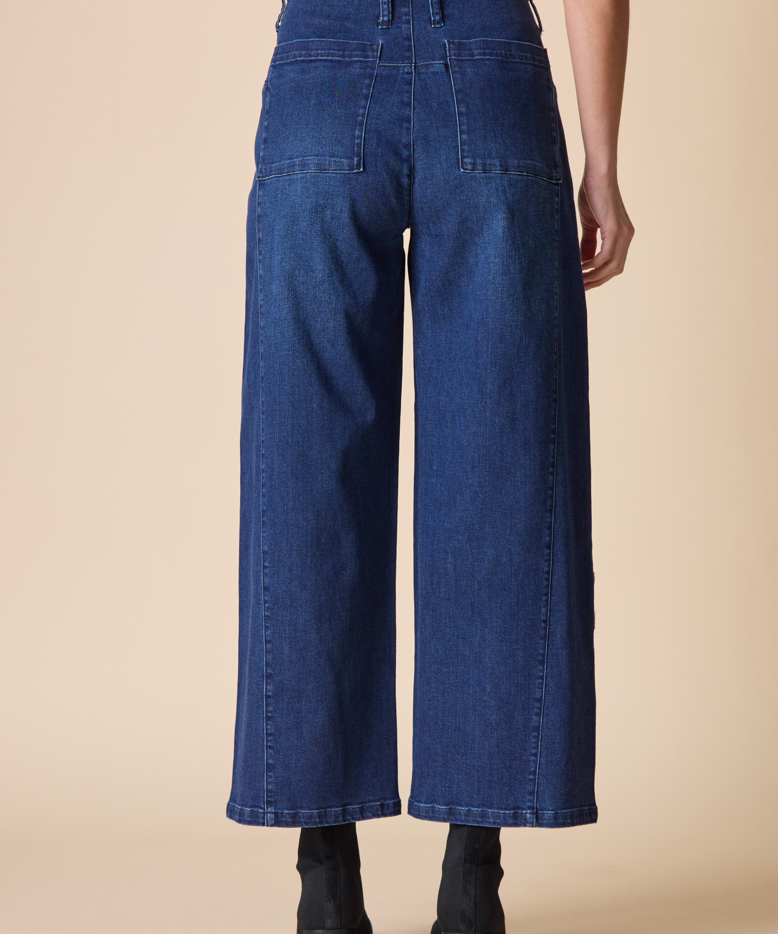 Stretch Denim Tossed Flower Jean