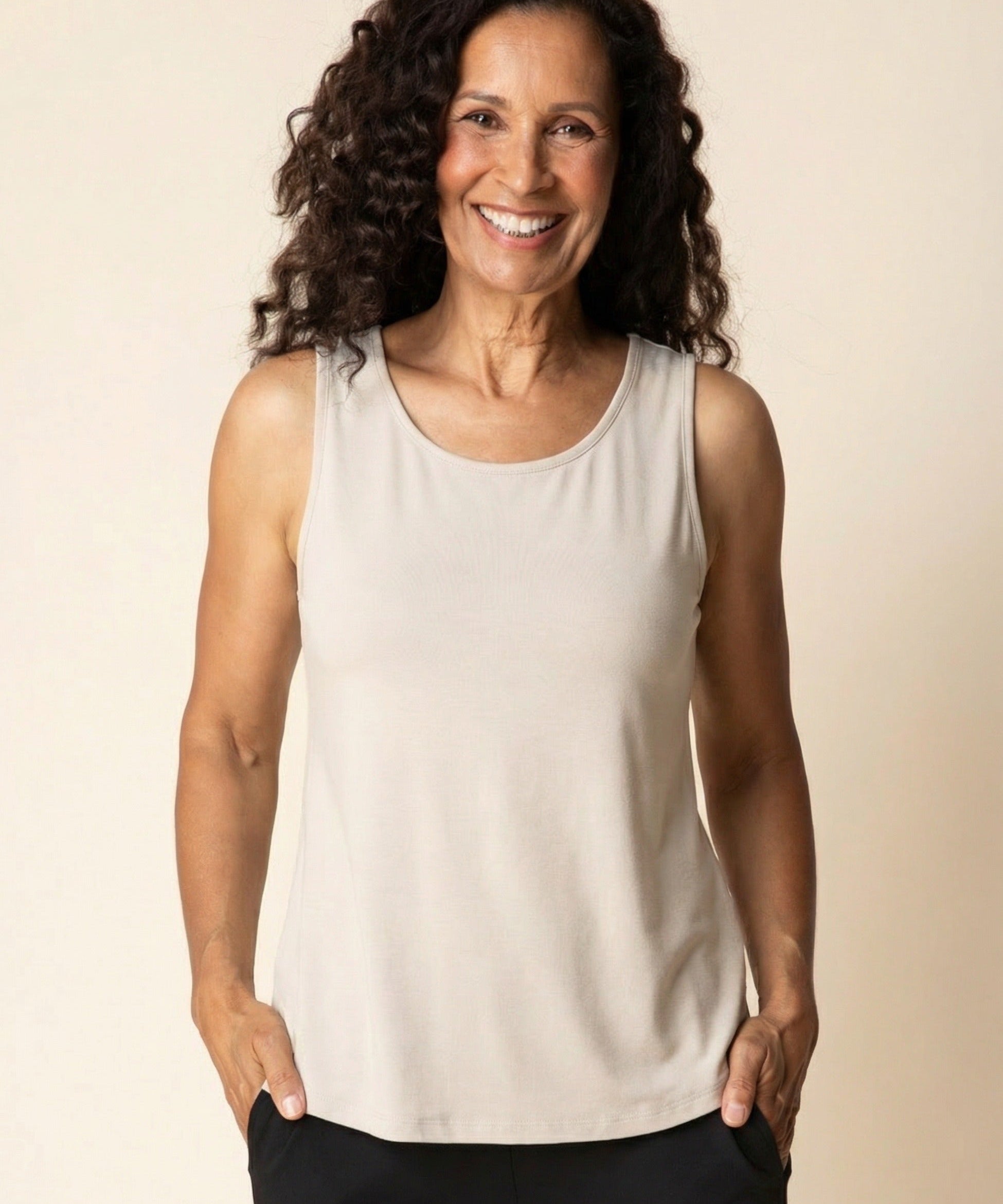 Core Travel Knit Solid Easy Tank - Dove