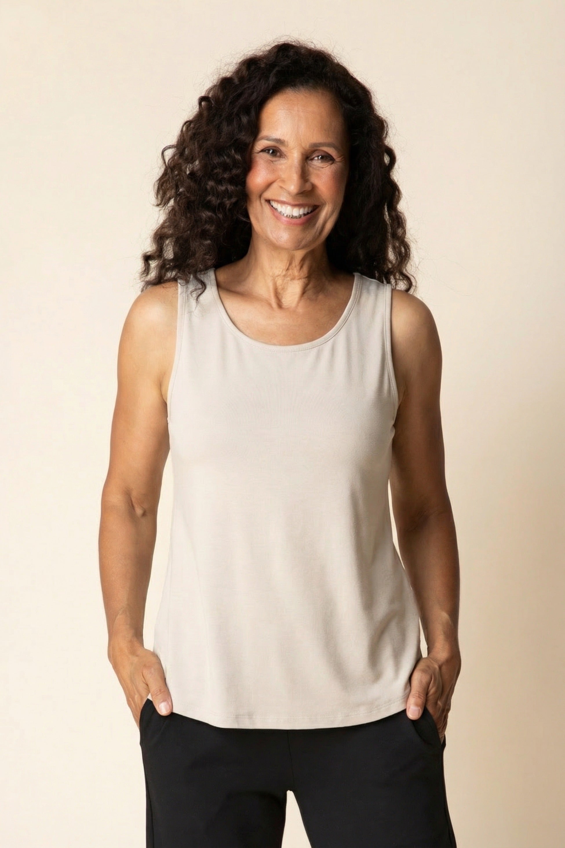 Core Travel Knit Solid Easy Tank - Dove