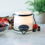 16 oz Butter Jar Candle: Berries & Cream
