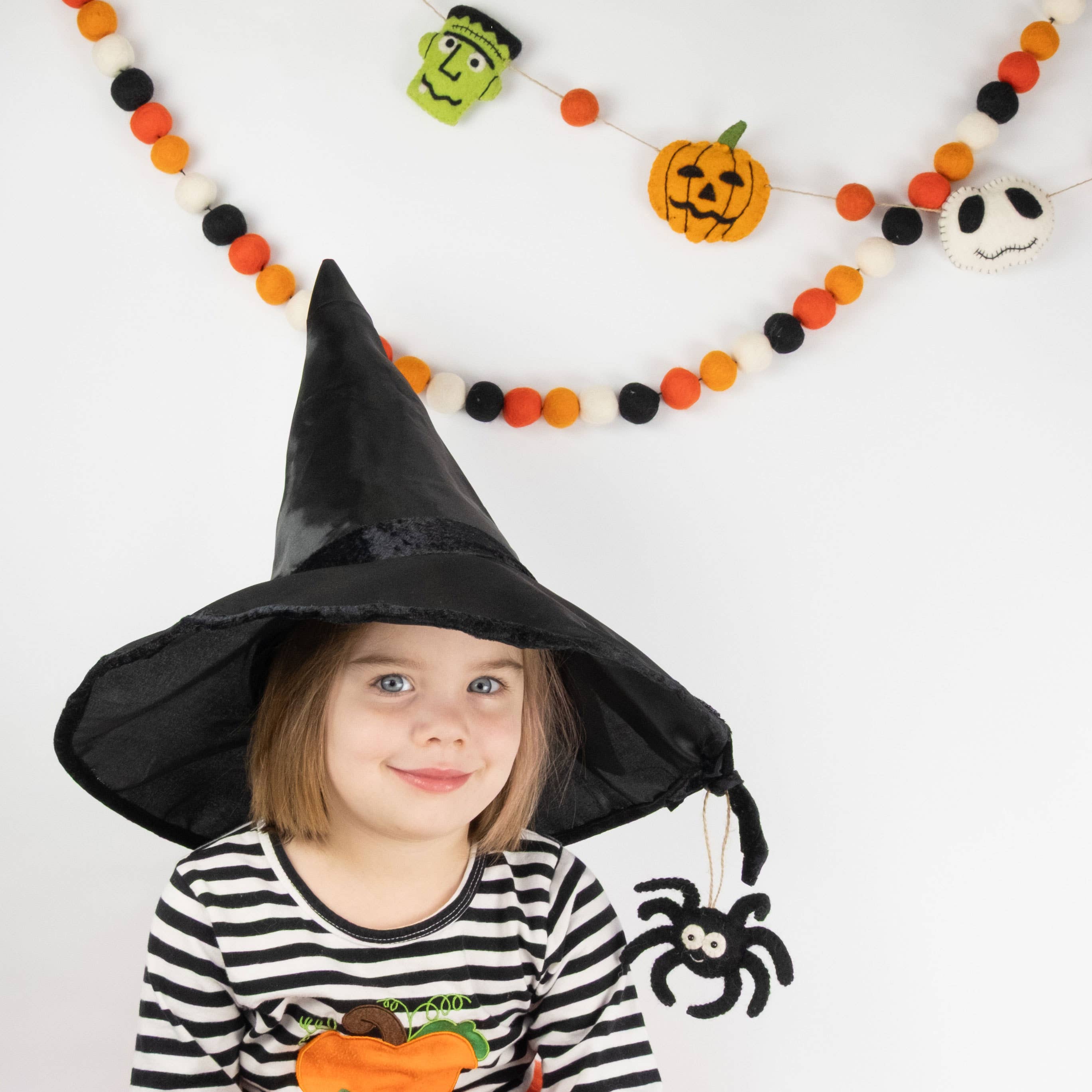 Garland - Halloween Decor - Halloween Ball