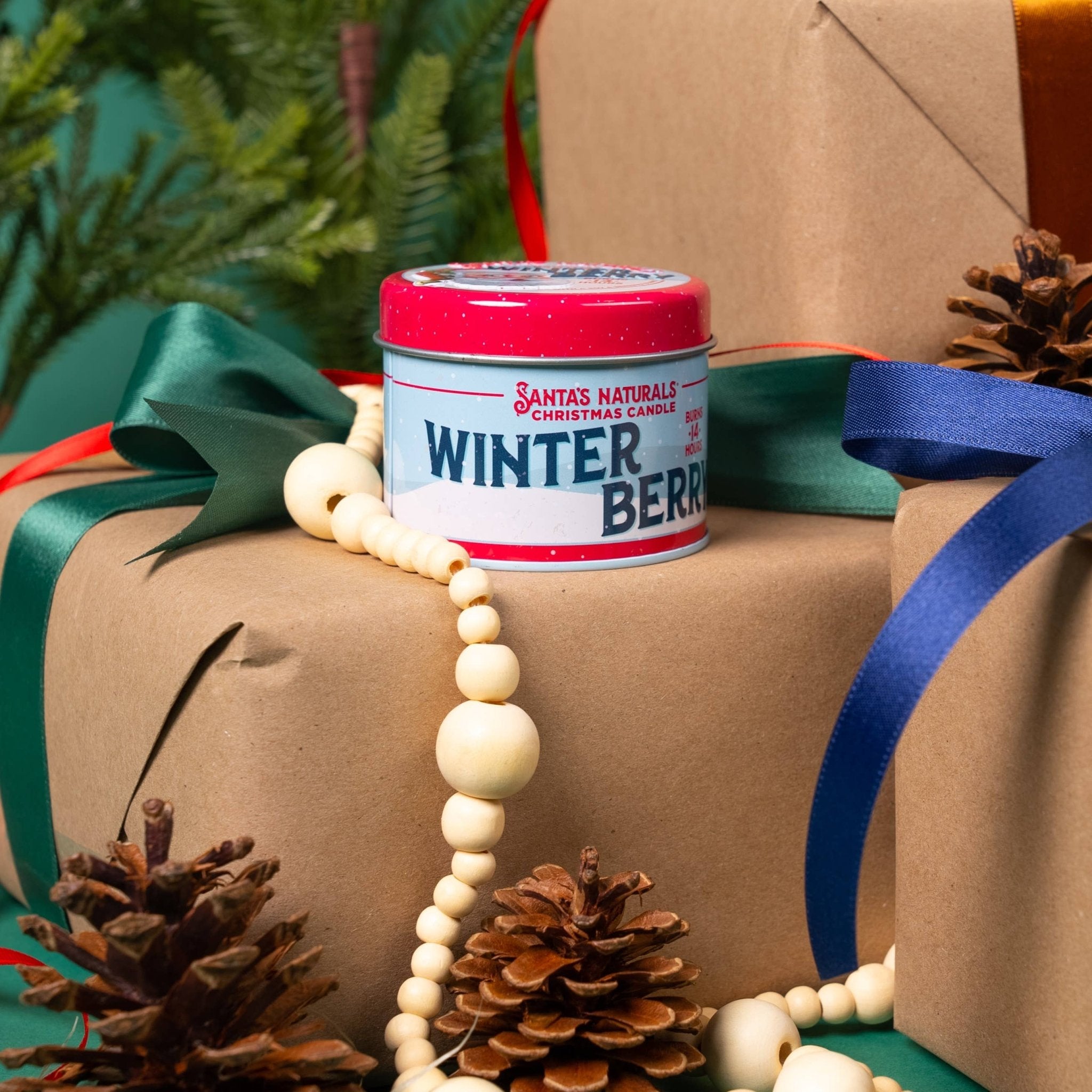 Christmas Candle in Winter Berry 3.5oz Mini - Santa's Naturals - 856930006786 - Sugar River Shoppe - 
