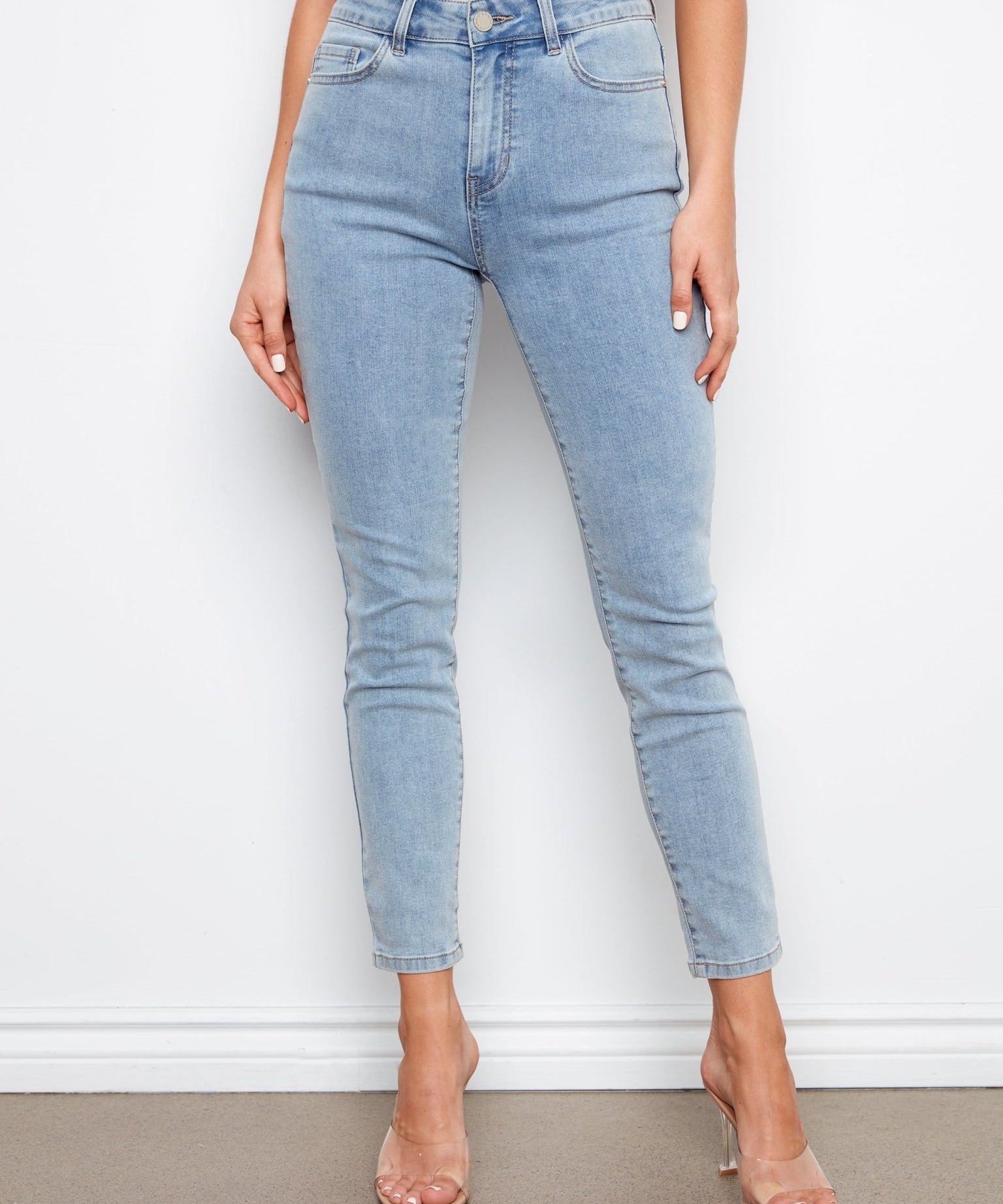 Claudia Slim Leg Jeans - Charlie B - 690178638879 - Sugar River Shoppe - 