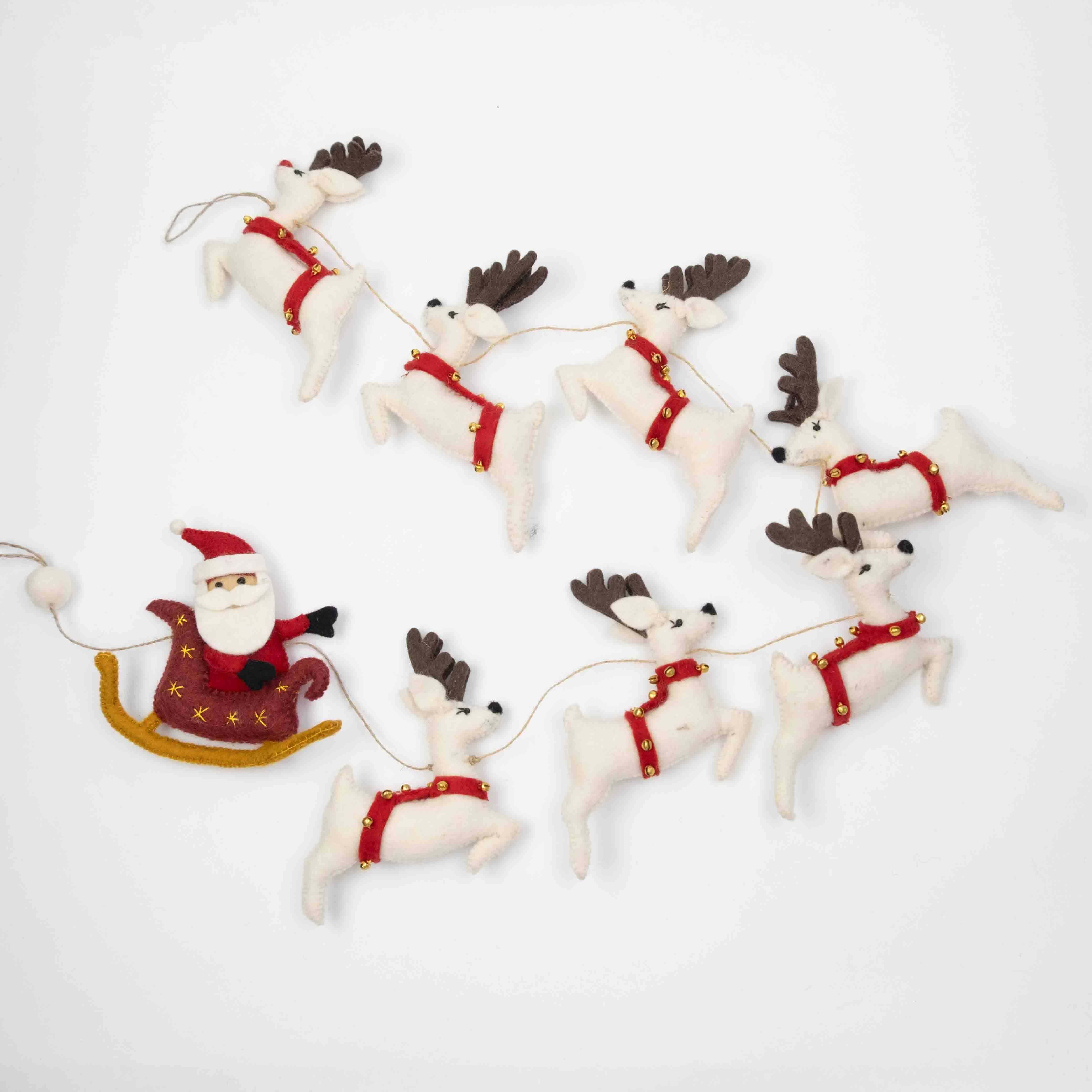 Garland - Santa with Sleigh and 7 Reindeer -White