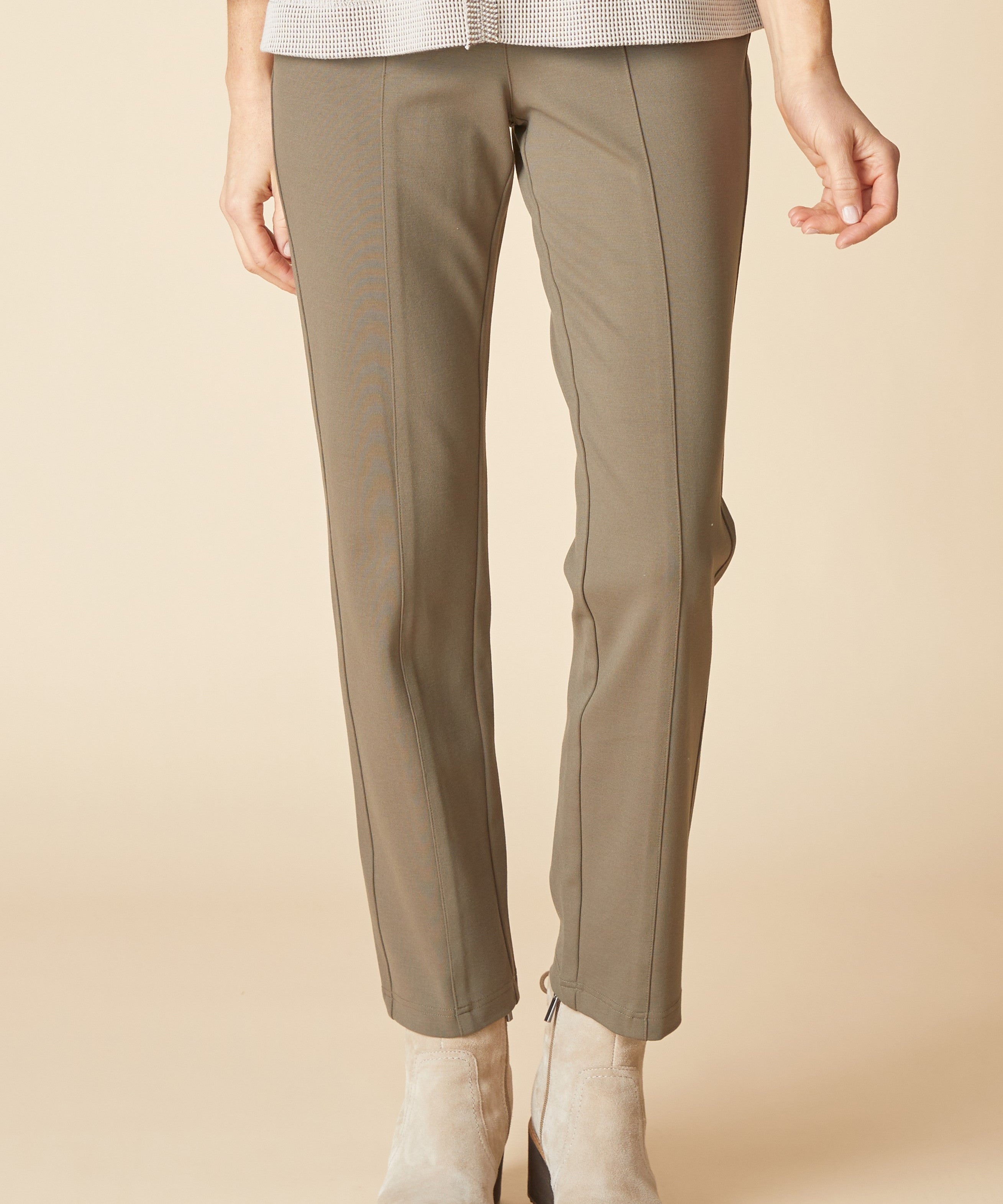 Luxe Ponte Seamed Pocket Pant - Umber