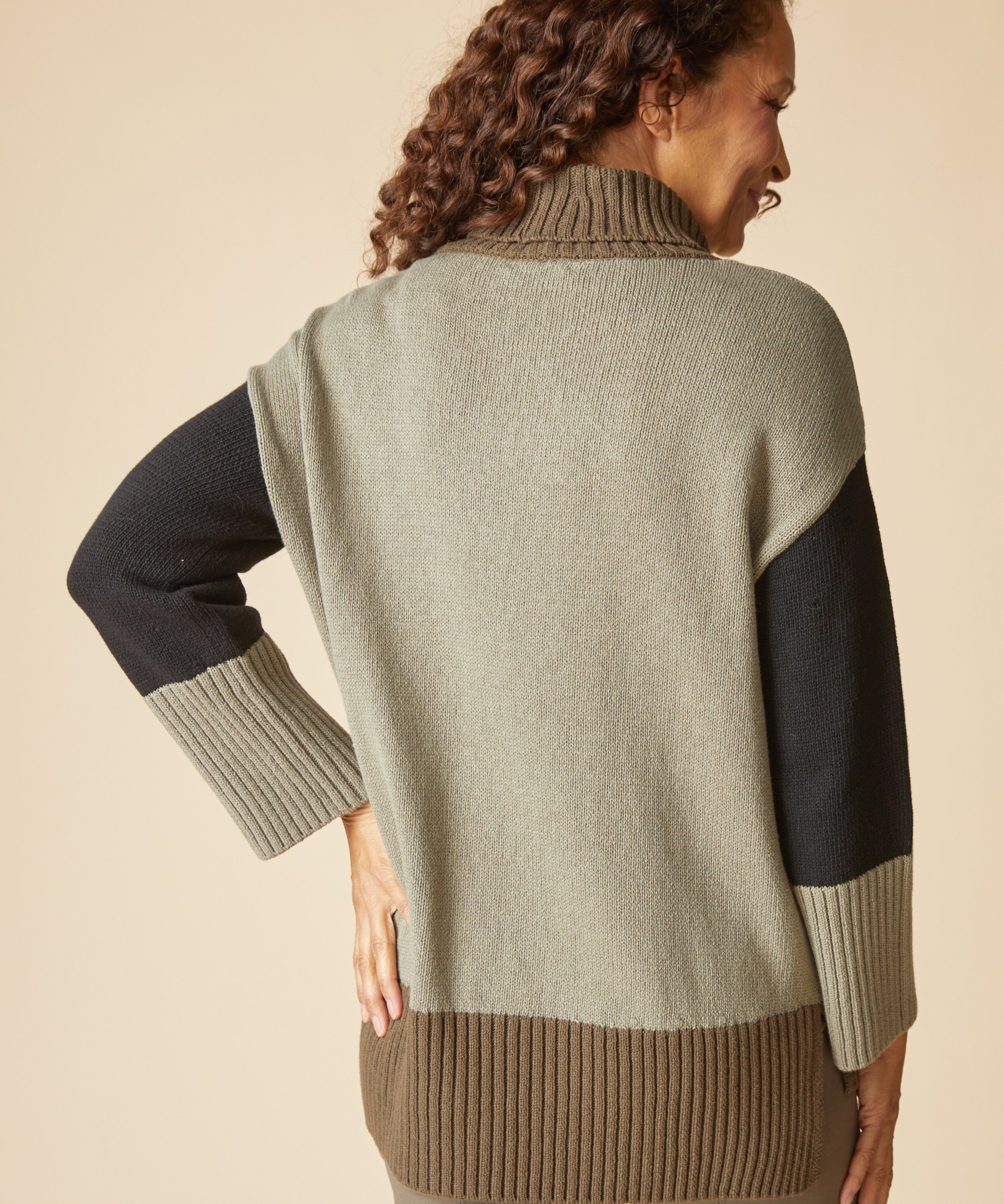 Yin Yang Mix It Up Tunic - Umber