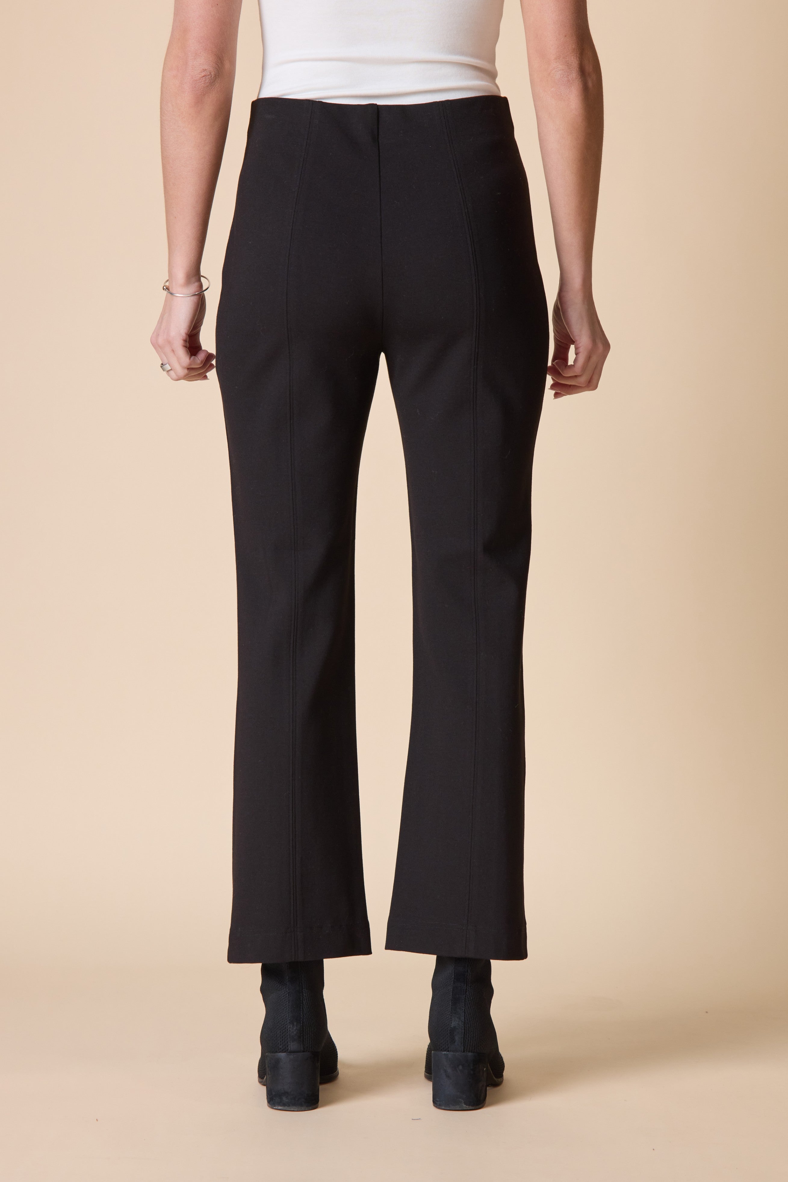 Luxe Ponte Kickflare Pant - Black