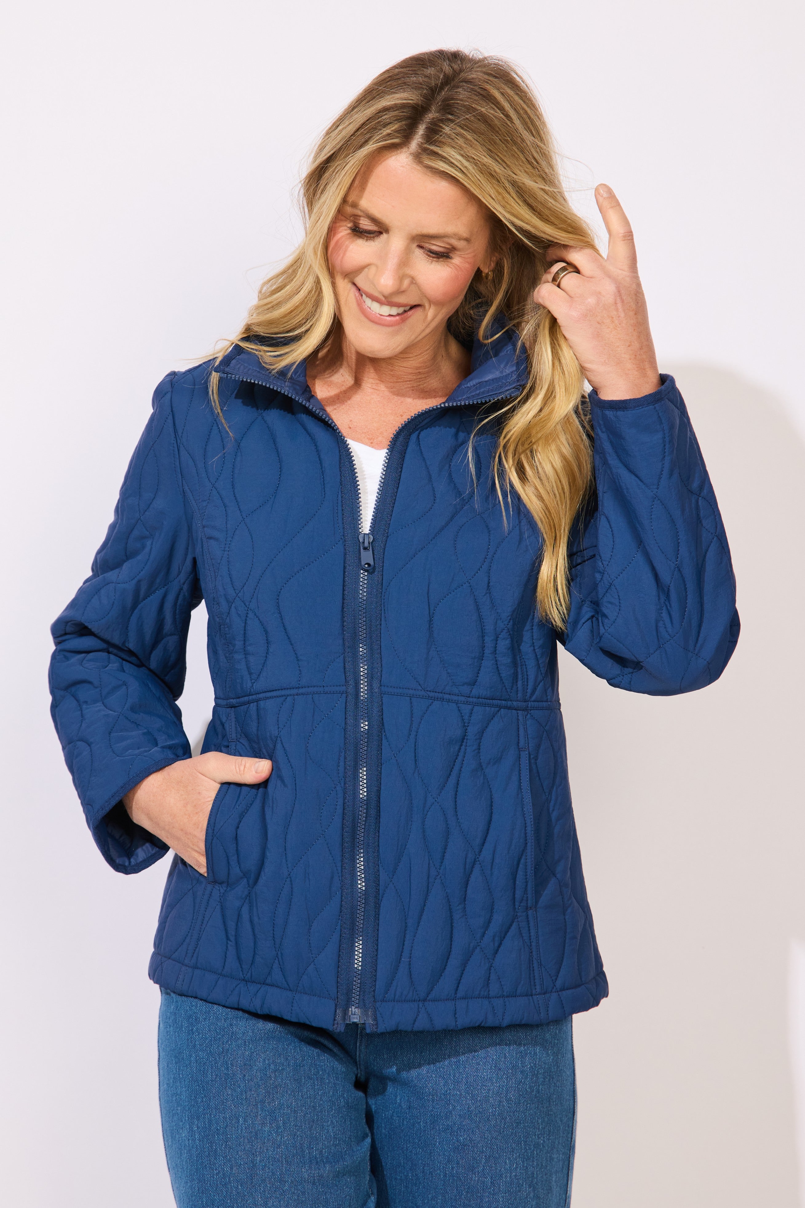 Wave Quilt Summit Jacket