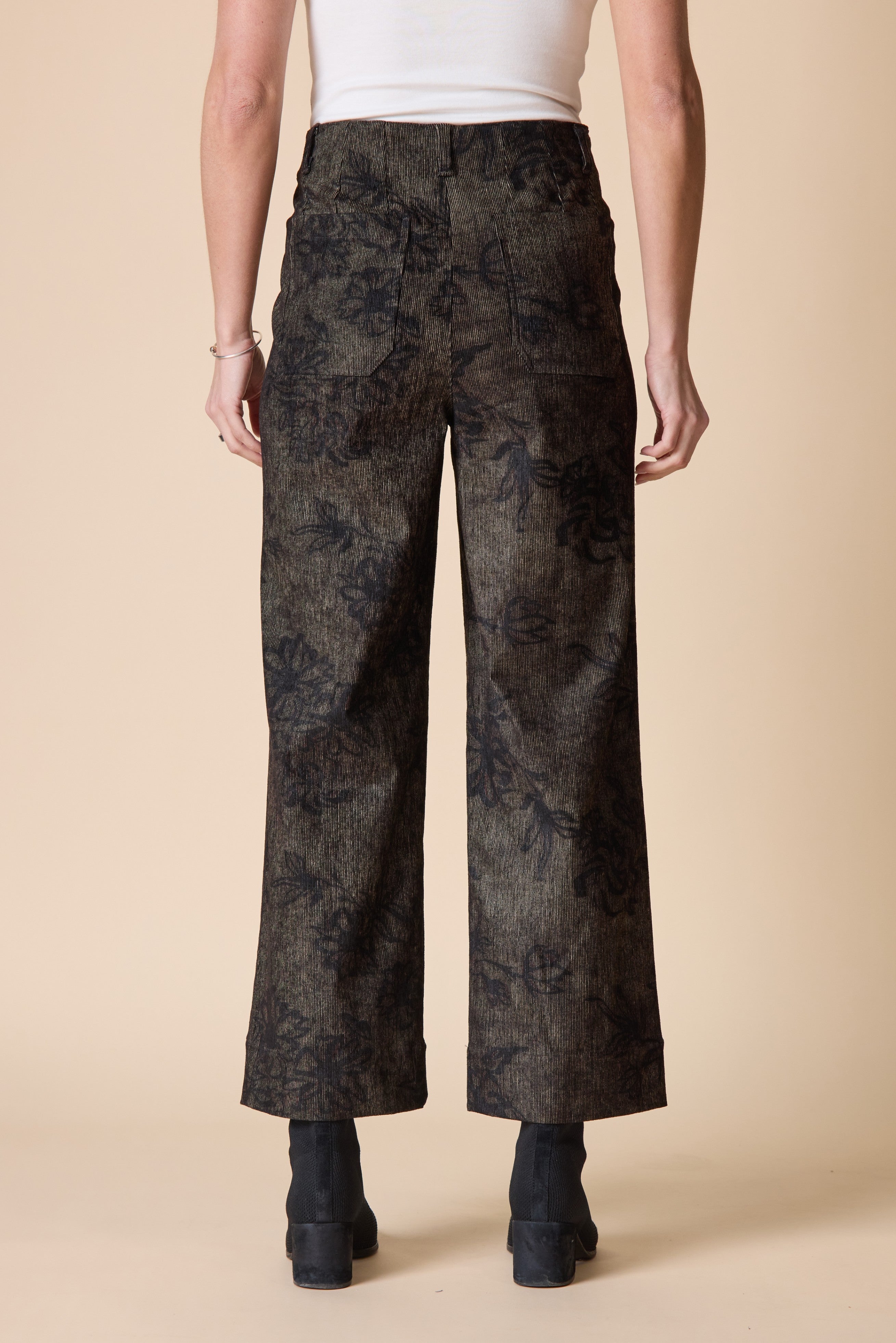 Luxe Cord Patch Pocket Ankle Pant - Umber