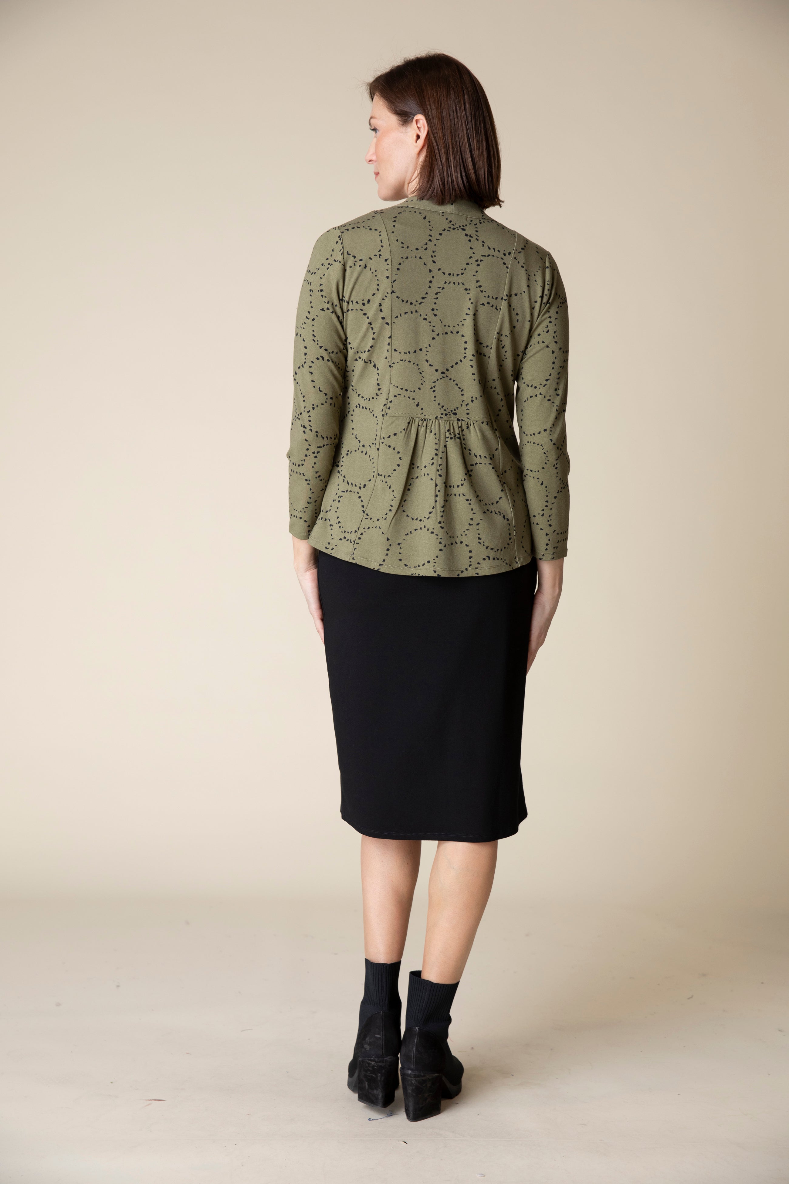 Core Travel Circles Front Jacket - Sugar River Shoppe