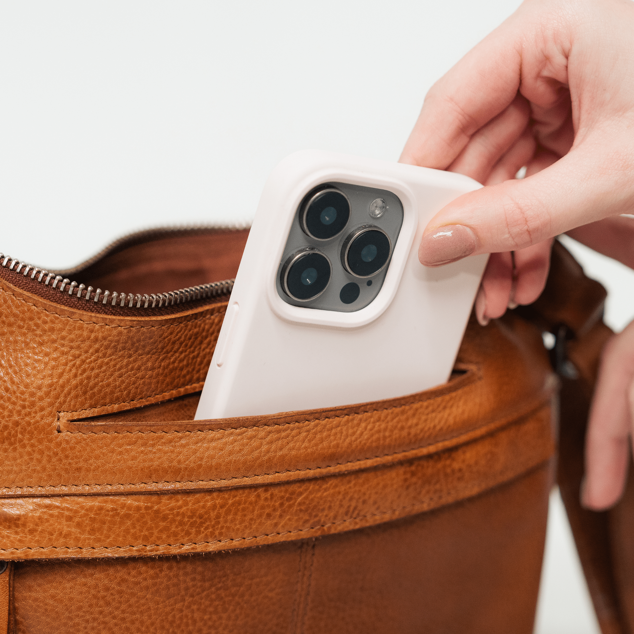 Kerry Leather Crossbody - Latico Leathers - 765566613919 - Sugar River Shoppe - 