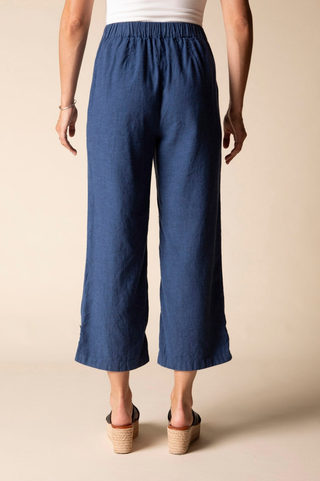 Linen Solid Pleat Button Capri - Habitat - 194451693666 - Sugar River Shoppe - 