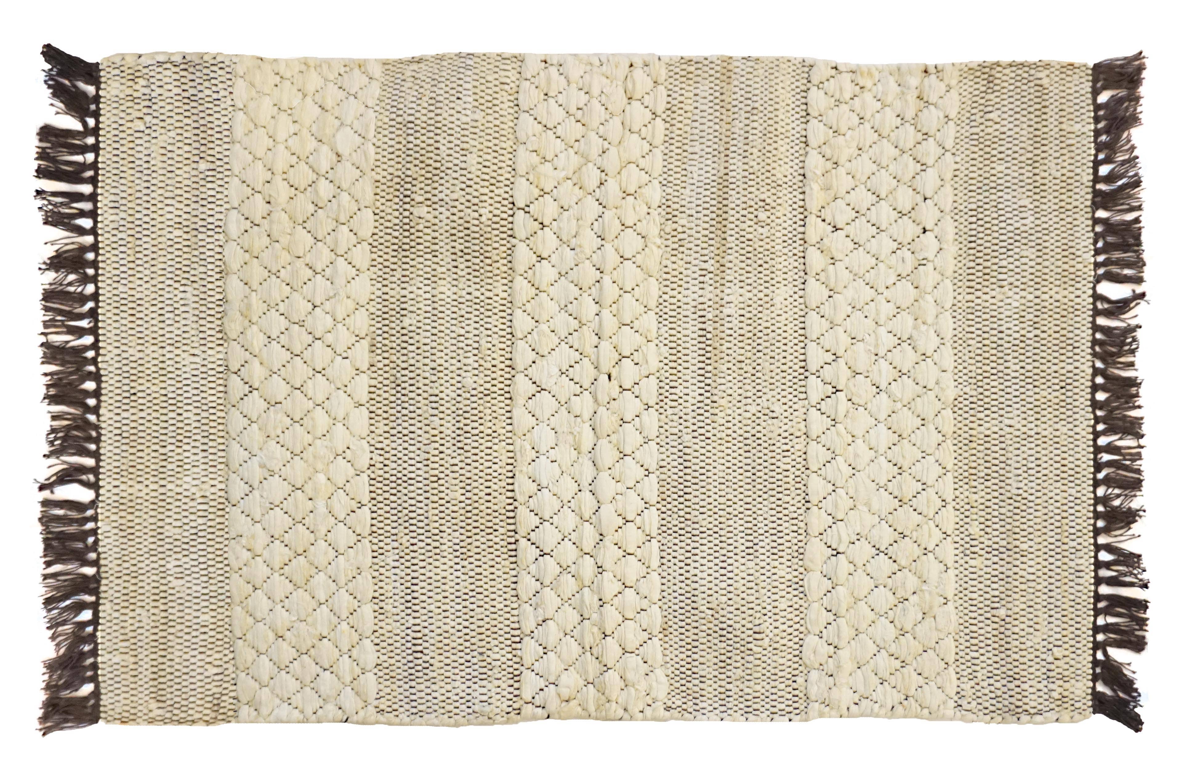 Iowa 2' X 3' Rug - Beige - Sugar River Shoppe