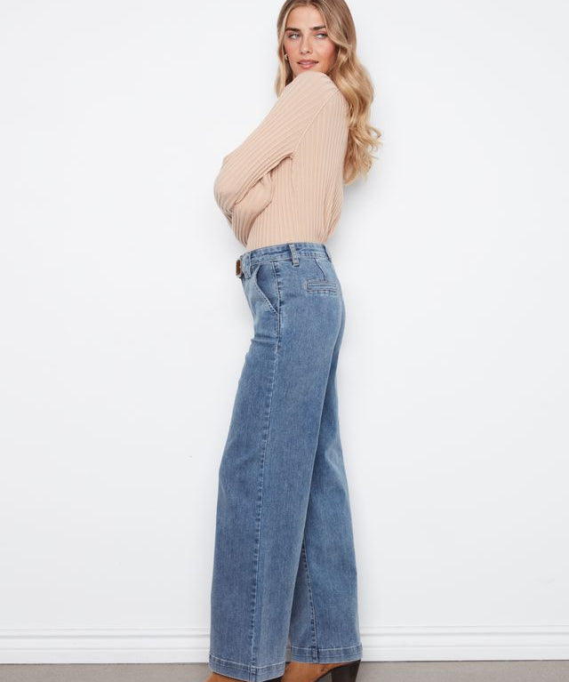 Wide Leg Jeans with Removable Belt