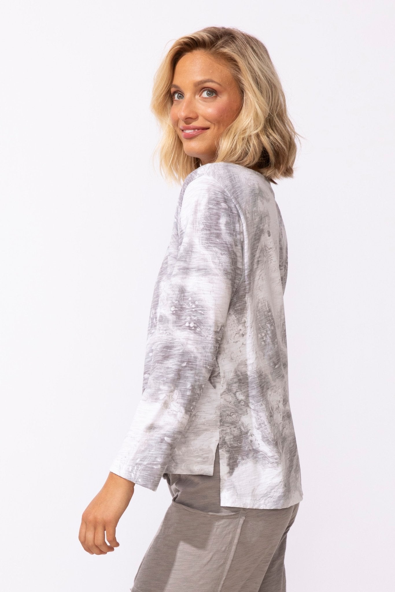 Peruvian Cotton Ocean Marble Hi - Lo Tee - Habitat - 194451649342 - Sugar River Shoppe - 
