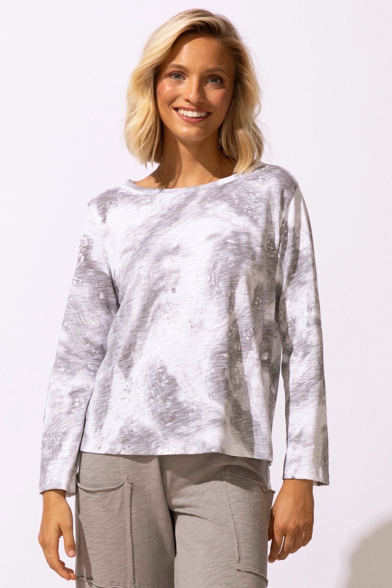 Peruvian Cotton Ocean Marble Hi - Lo Tee - Habitat - 194451649342 - Sugar River Shoppe - 