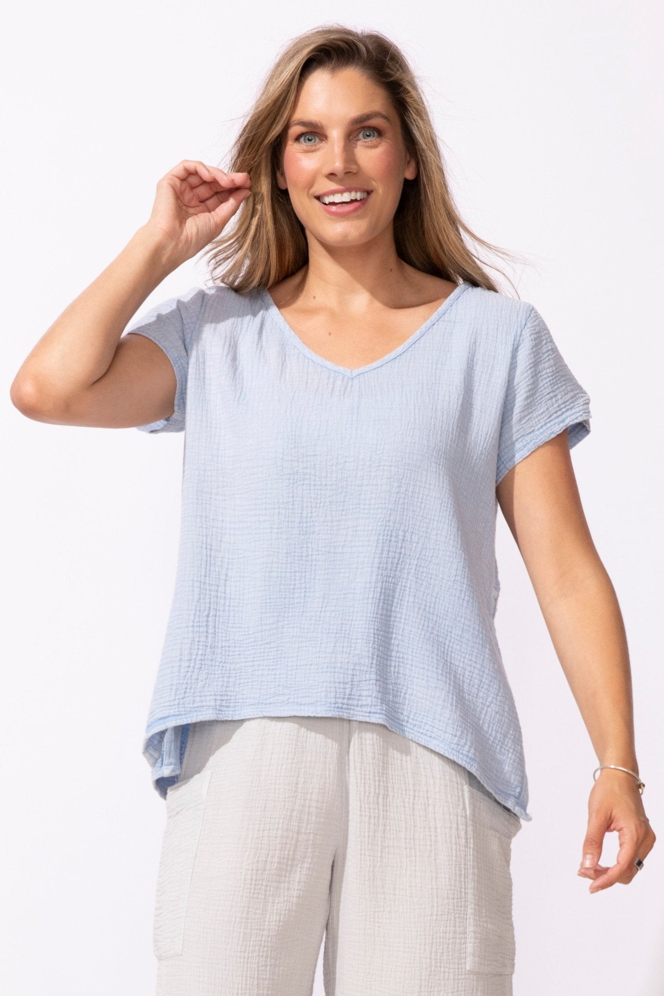 Sunkissed Cotton Gauze V - Neck - Habitat - 194451653240 - Sugar River Shoppe - 