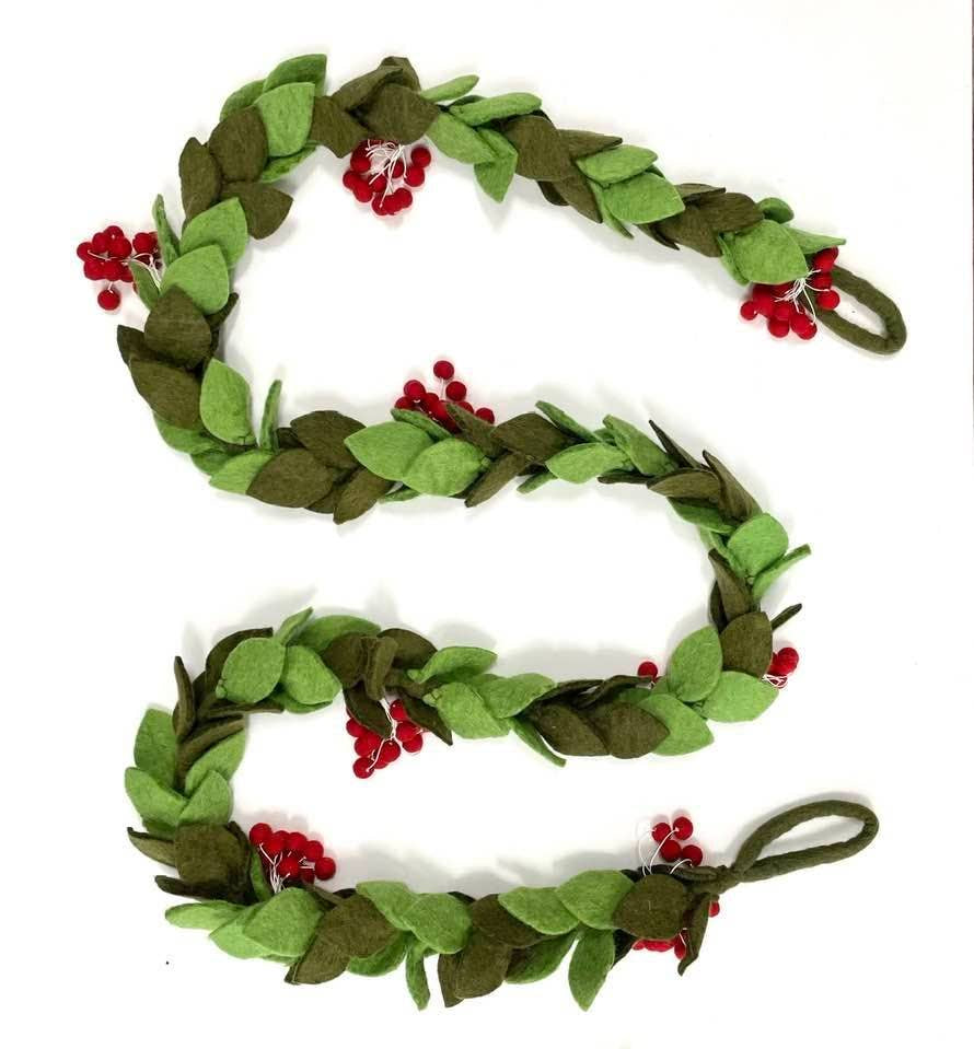 Christmas Decor Garland - Mistletoe - Sugar River Shoppe