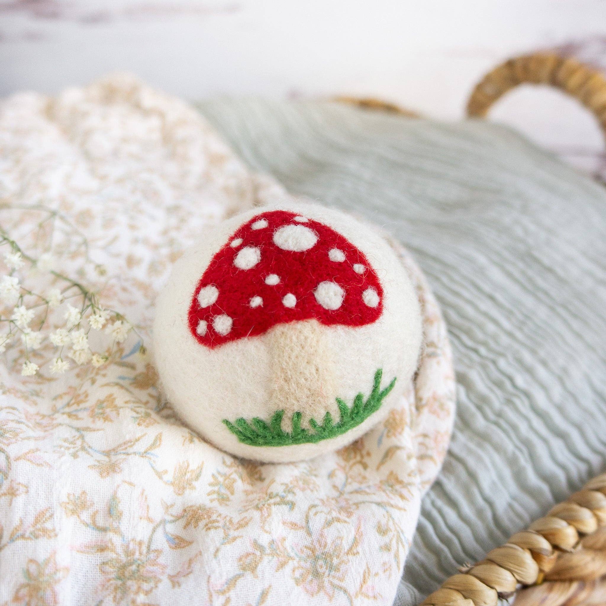 White Mushroom Trio - Friendsheep - 722698952088 - Sugar River Shoppe - 